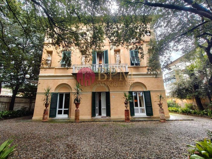 Casa con 6 locali in vendita in Via Fratelli del Conte, Antignano Banditella, Livorno