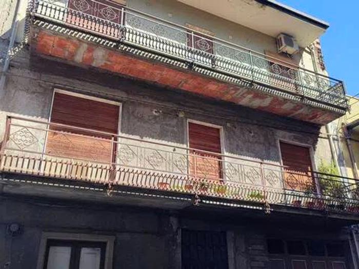 Appartamento con 5 locali in vendita in Via Fiume, Paternò
