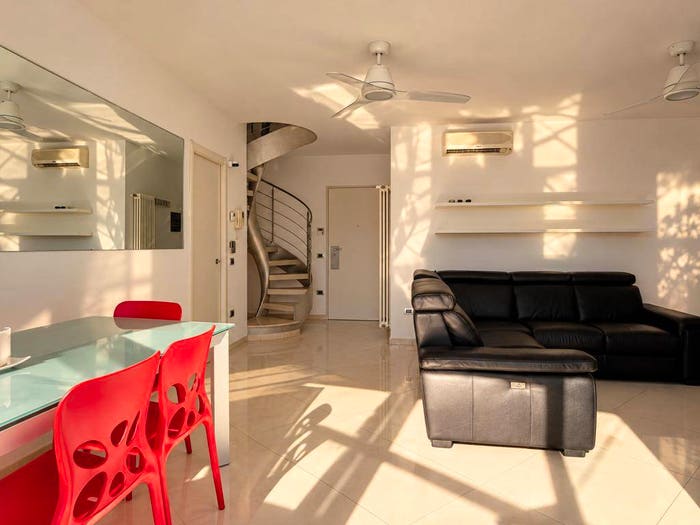 Casa con 5 locali in vendita in Viale Fratelli Sintoni, Cesenatico Levante, Cesenatico