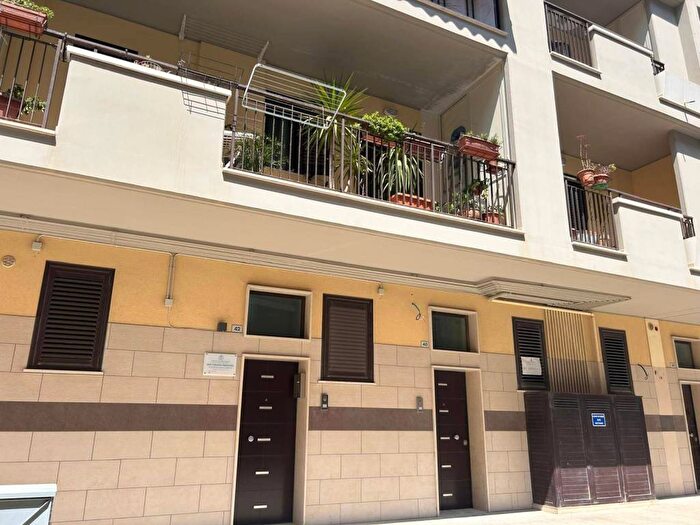 Appartamento trilocale in vendita in Via Fratelli Filippo e Giuseppe Immesi, Zona Parco degli Ulivi, Barletta