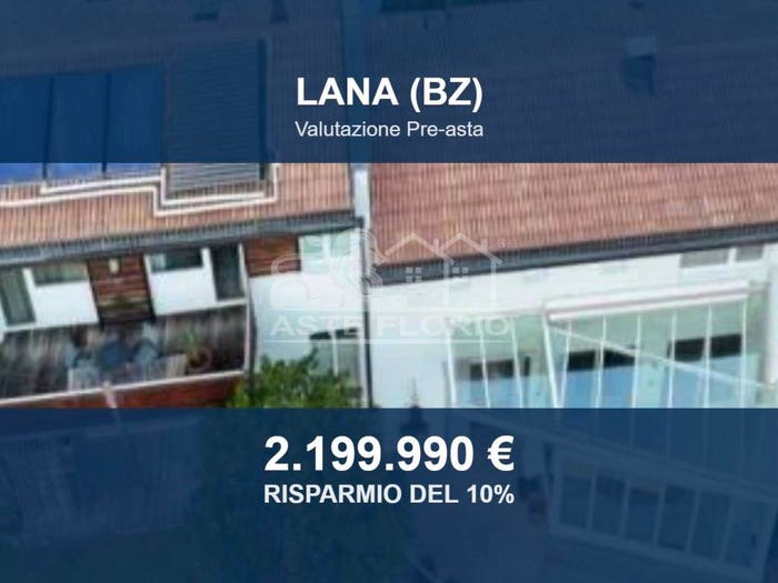 Casa con 6 locali in vendita in Via Villa, Centro, Lana