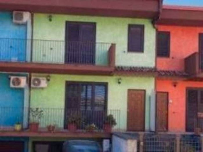 Casa con 5 locali in vendita in Via Tevere Bruderi GiardiniNaxos ME Italia, GiardiniNaxos