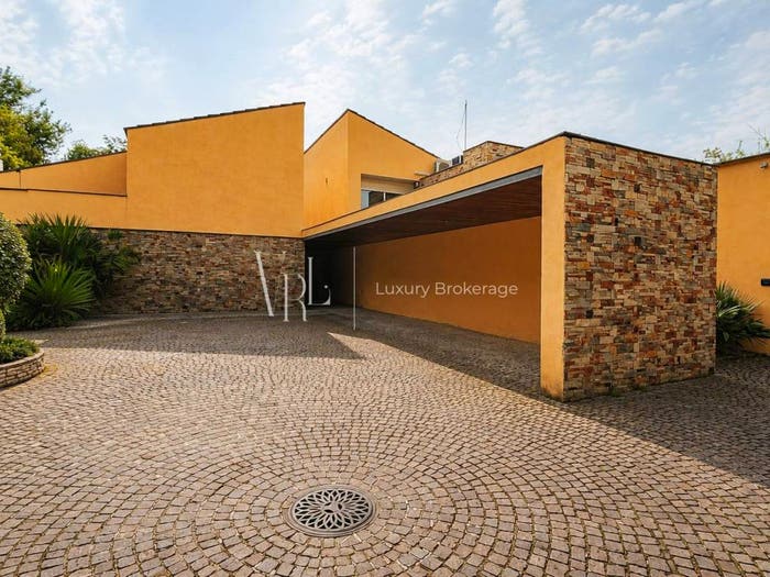 Casa con 6 locali in vendita in Olgiata, Roma