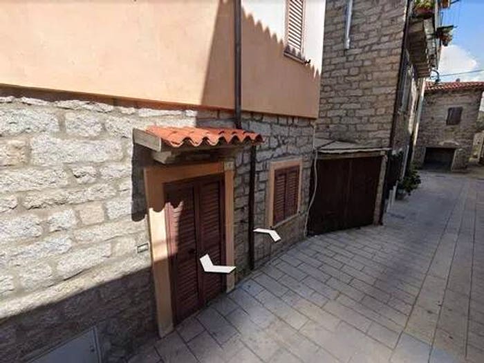 Casa quadrilocale in vendita in Via Regina Margherita, Alà dei Sardi