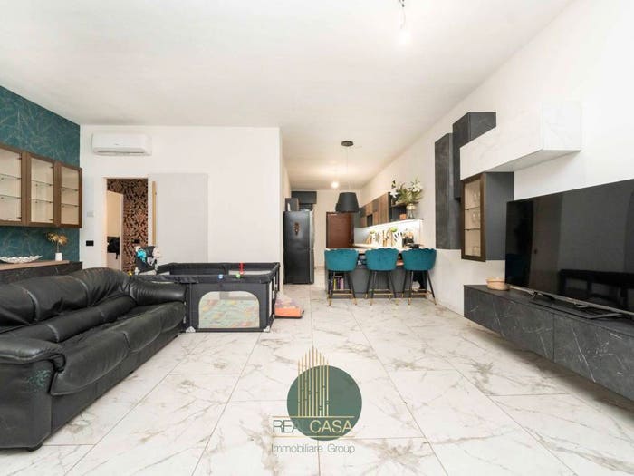 Appartamento trilocale in vendita in Via Antonio Meucci, Ponte Nuovo, Milano