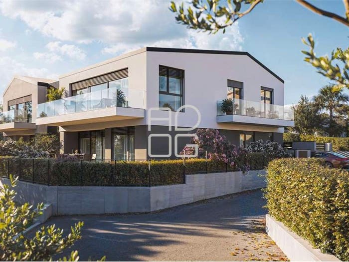Appartamento trilocale in vendita in Via Marzabotto, Desenzanino, Desenzano del Garda