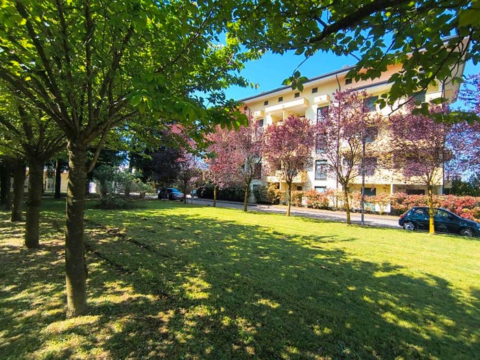 Appartamento bilocale in vendita in Via Ceredo, Centro, Borgomanero