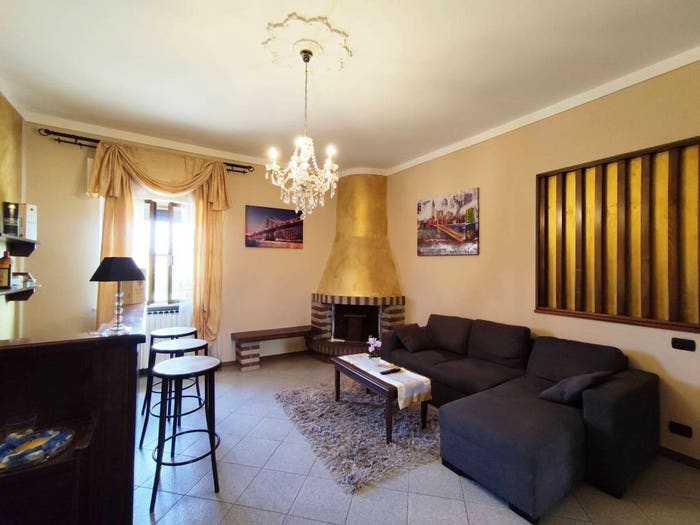 Casa con 6 locali in vendita in Via Diaccio, Porcari