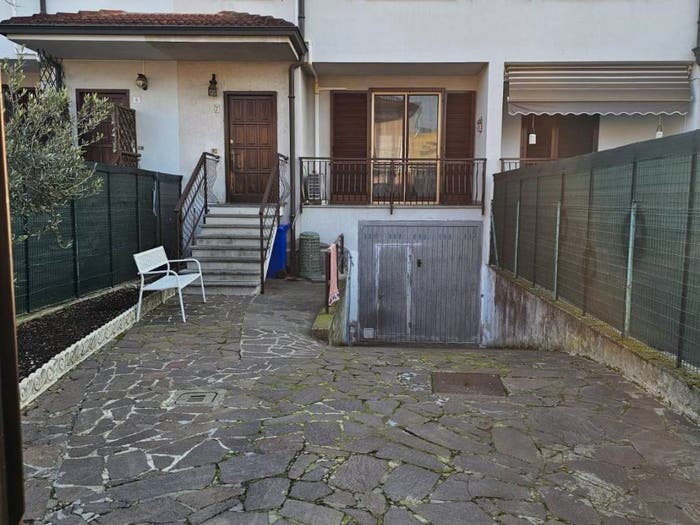 Casa con 6 locali in vendita in Via Calatafimi, Triginto, Mediglia
