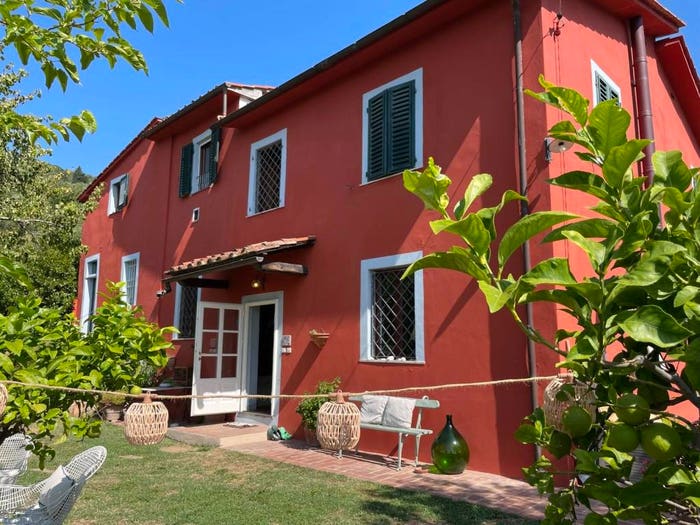 Casa con 6 locali in vendita in Via San Giuseppe, Centro, Pescia