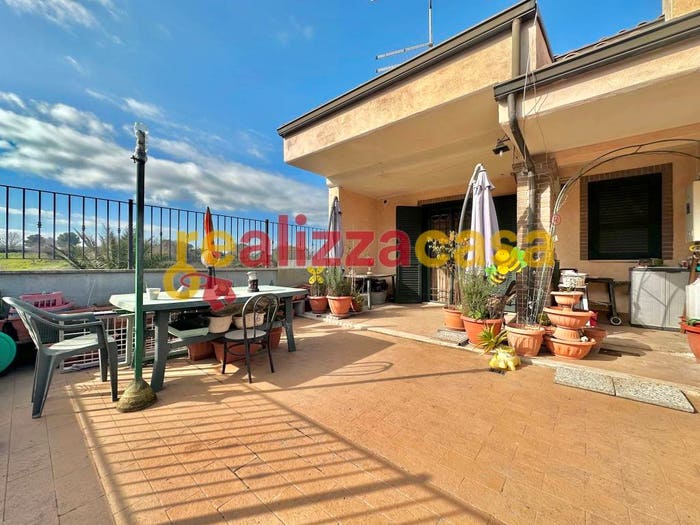 Casa con 5 locali in vendita in Via Mandela, Setteville Nord, Guidonia Montecelio