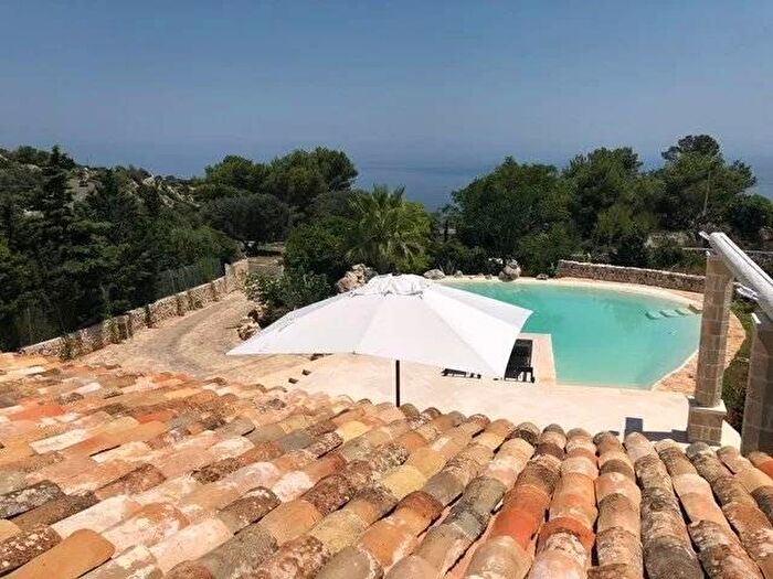 Casa con 5 locali in vendita in Litoranea OtrantoCastro, Gagliano Del Capo