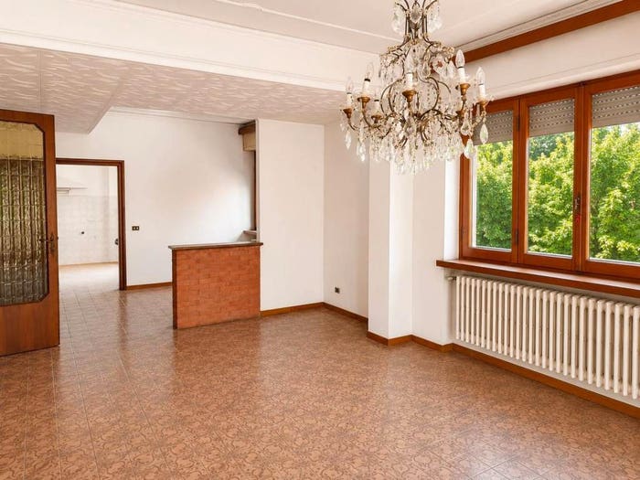 Appartamento con 6 locali in vendita in Viale Antonio Balducci, MontecatiniTerme