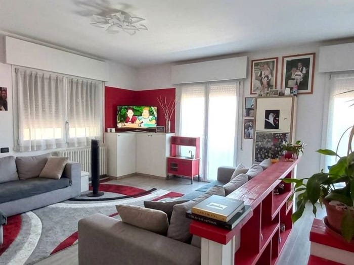 Appartamento trilocale in vendita in Via Valcuvia, Centro, Cittiglio