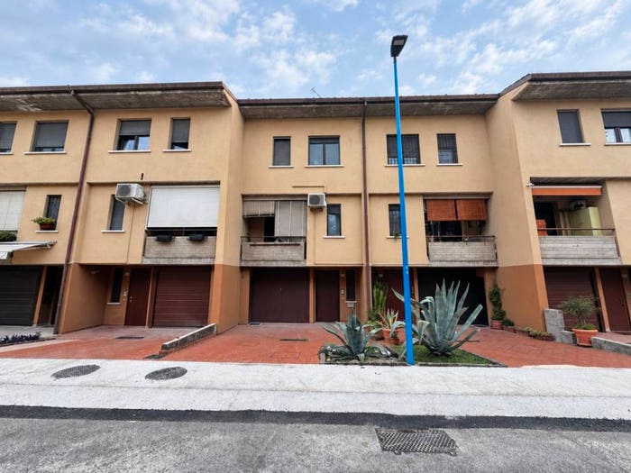 Casa quadrilocale in vendita in Via Raffaello, San Polo Nuovo, Brescia