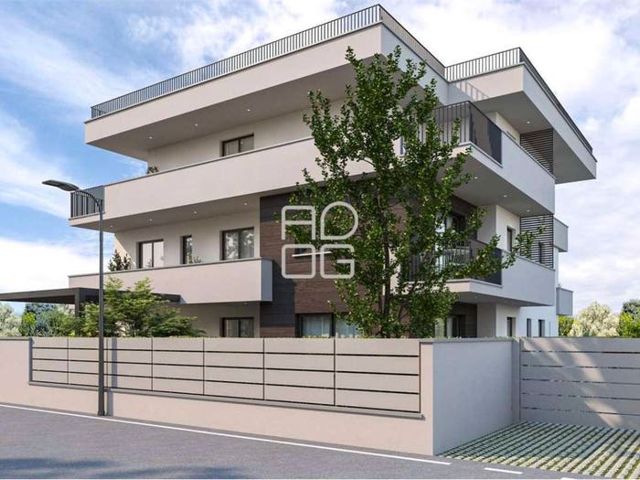 Appartamento trilocale in vendita in Via San Benedetto, Desenzanino, Desenzano del Garda