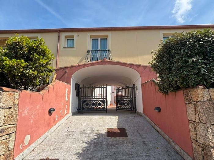 Appartamento trilocale in vendita in Via L'Aldiola, Porto Cervo, Arzachena
