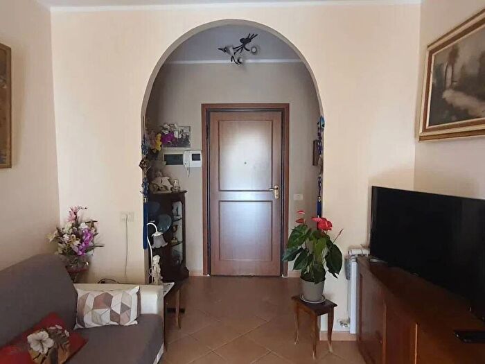 Appartamento con 5 locali in vendita in San Feliciano, Magione