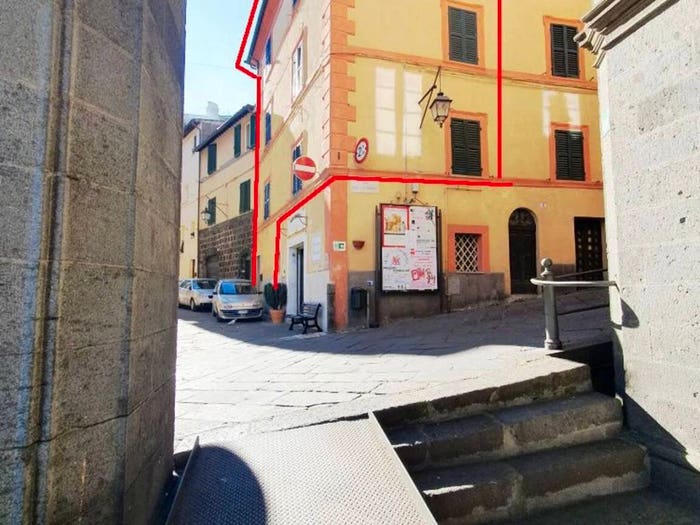 Appartamento con 6 locali in vendita in Via San Vittoria, Centro, Acquapendente