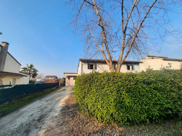 Casa quadrilocale in vendita in Via Albare, Centro, Piombino Dese