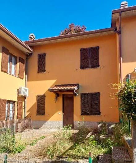 Casa quadrilocale in vendita in Via Giuseppe Parini, Nobile Monguzzo, Monguzzo