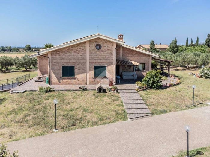 Casa con 6 locali in vendita in Via del Sasso, Sasso Furbara, Cerveteri