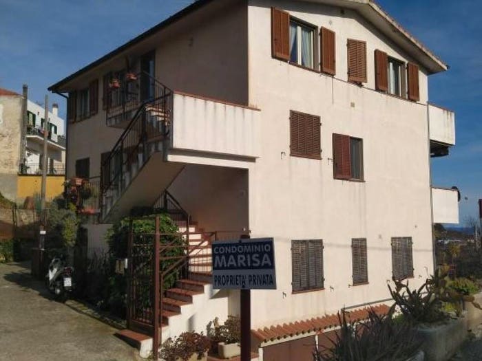 Appartamento con 5 locali in vendita in Centro, Pompeiana