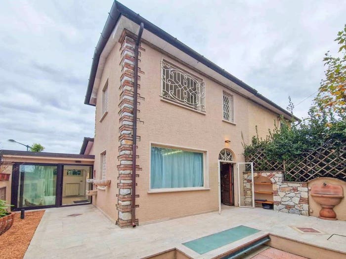 Casa con 5 locali in vendita in Via Dei Navicelli, Vittoria Apuana, Forte dei Marmi