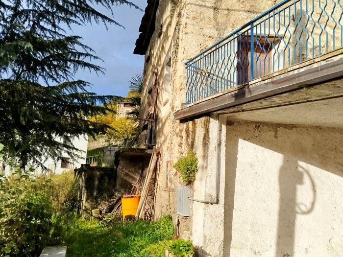 Casa quadrilocale in vendita in Via Roma, Castione, Castione Andevenno