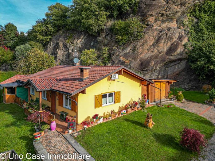 Casa trilocale in vendita in Via Cornaley, Settimo Vittone