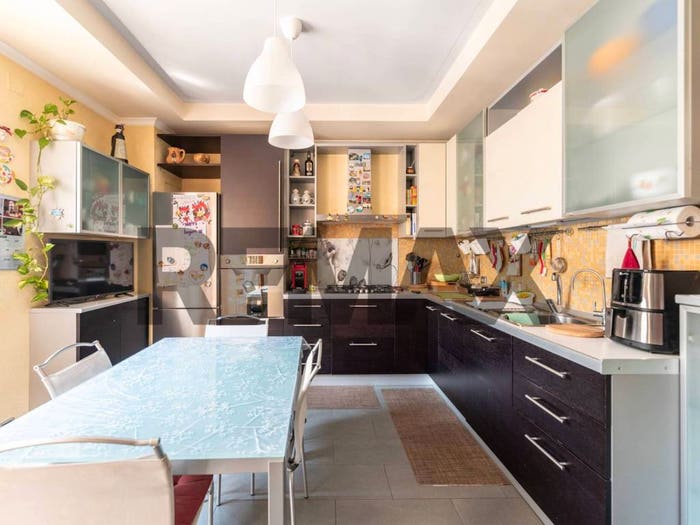 Casa con 6 locali in vendita in Via Leonardo Da Vinci, Angeli Di Mergo, Mergo