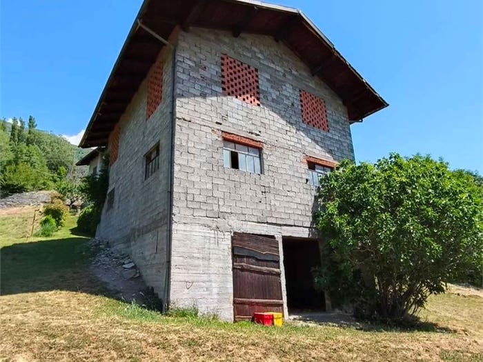 Casa trilocale in vendita in ROATTE, Nus