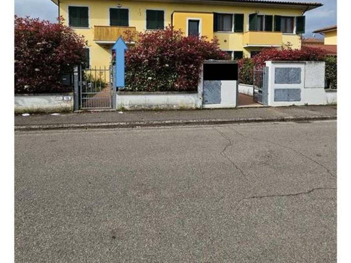 Appartamento trilocale in vendita in Via Gianpiero Alvisi, Centro, Fucecchio