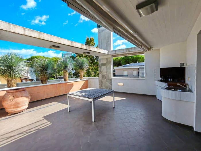 Casa con 5 locali in vendita in Viale Romagna, Milano Marittima, Cervia