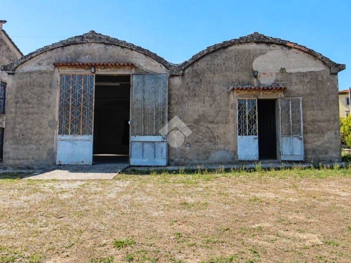 Casa con 6 locali in vendita in Via Bartolini, San Rocco, Larciano