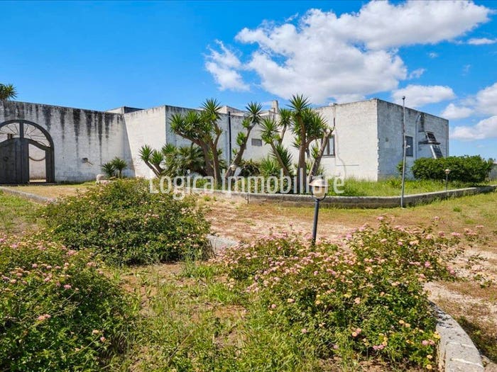Casa con 6 locali in vendita in SP, Avetrana