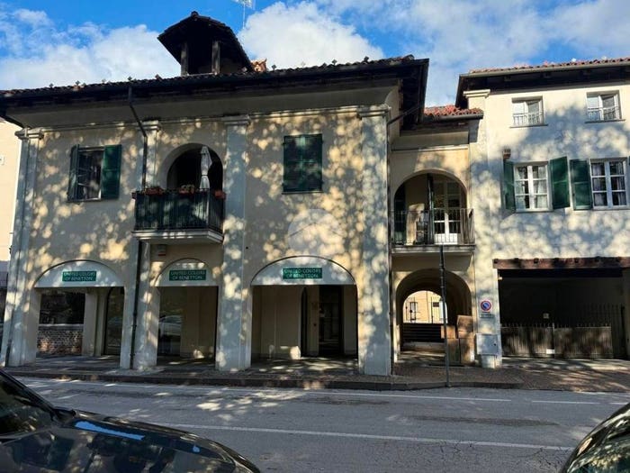 Appartamento bilocale in affitto in PIAZZA ROMANISIO, Centro, Fossano
