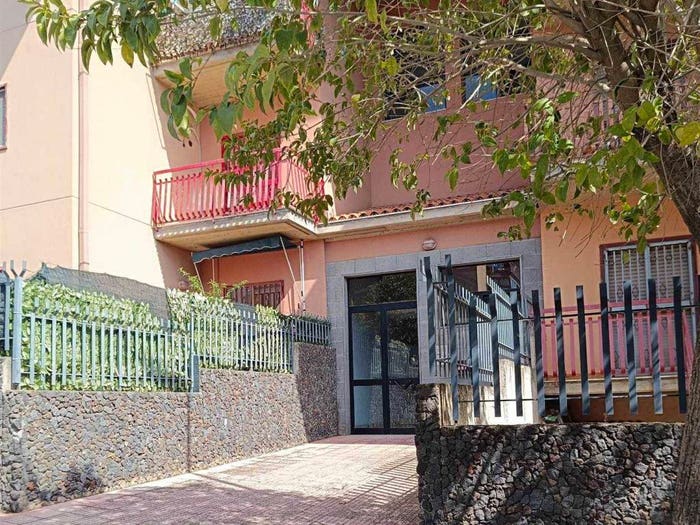 Appartamento trilocale in vendita in Via Degli Alpini, Centro, Mascalucia
