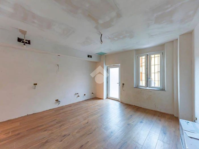 Appartamento bilocale in vendita in Via Sant'Anna, Centro, Arese