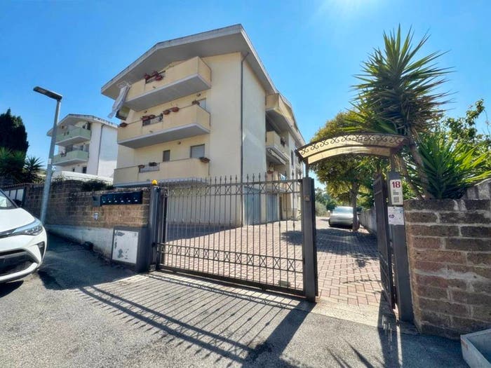Appartamento quadrilocale in vendita in Via Ferdinando Magellano, Villa Carmine, Montesilvano