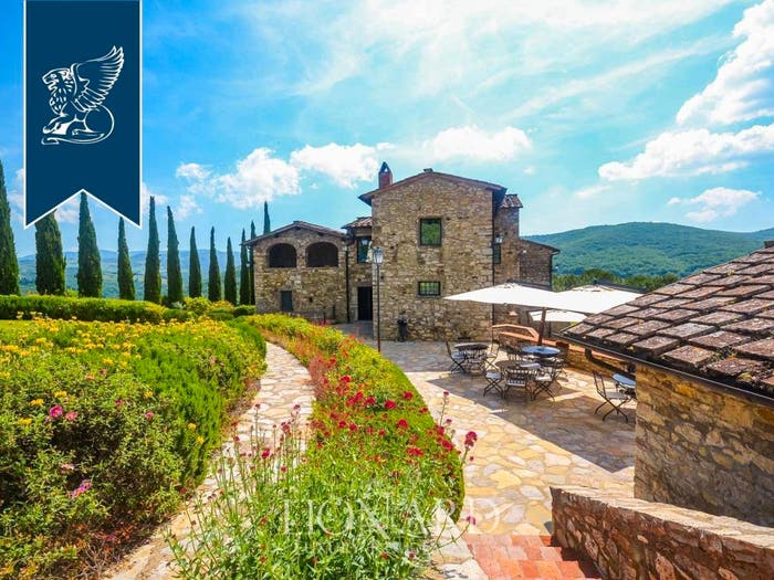 Casa con 6 locali in vendita in Castellina in Chianti