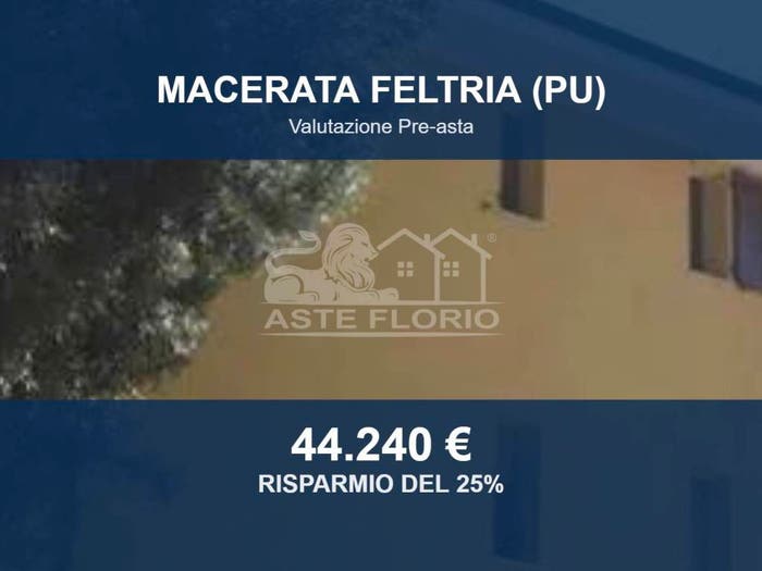 Appartamento trilocale in vendita in Piazza Garibaldi snc, Centro, Macerata Feltria