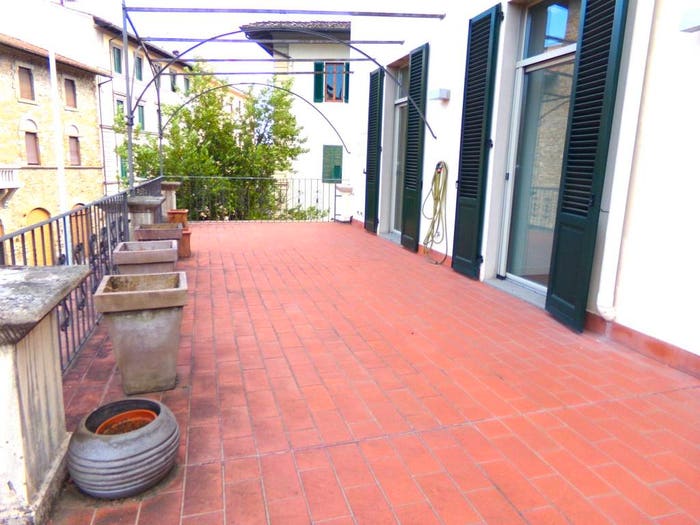 Appartamento con 5 locali in vendita in Viale Alessandro Volta, Campo di Marte, Firenze