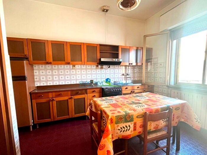 Appartamento con 5 locali in vendita in Via Lucchese, Ponte Di Serravalle, Serravalle Pistoiese