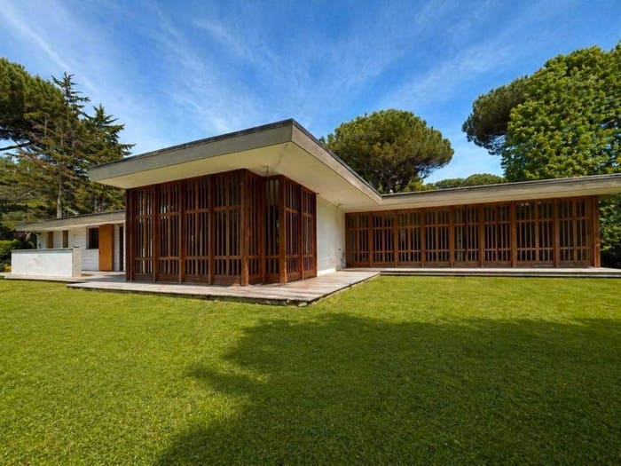 Casa con 6 locali in vendita in Ronchi Poveromo, Massa