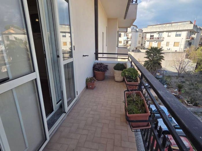 Appartamento con 5 locali in vendita in Vico Orti, Mater Domini Cavita, Catanzaro