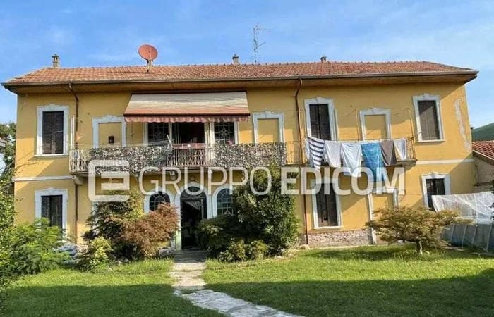 Casa con 6 locali in vendita in Via guglielmo marconi, Centro, Magnago
