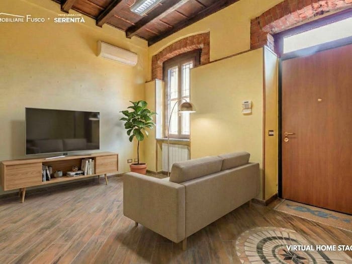 Appartamento quadrilocale in vendita in Via Marzo, Melegnano