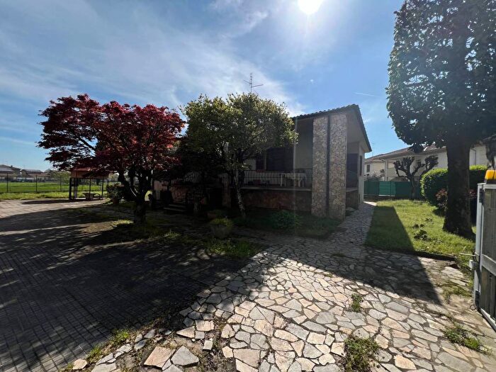 Casa con 5 locali in vendita in Vicolo Goldaniga, Centro, Codogno