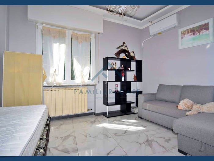 Appartamento bilocale in vendita in Via Piave, Centro, Azzate